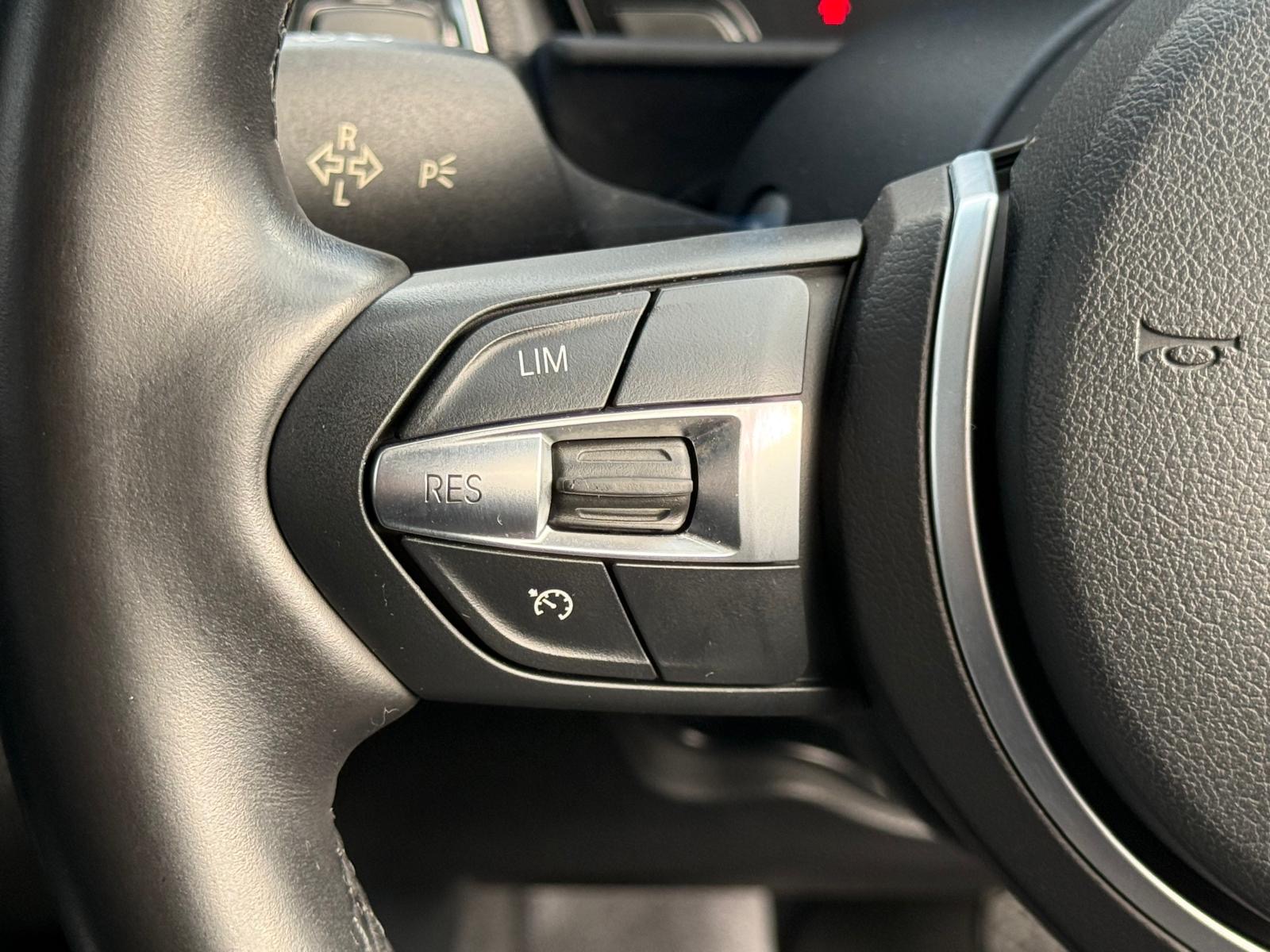 BMW 118d - headlight detail