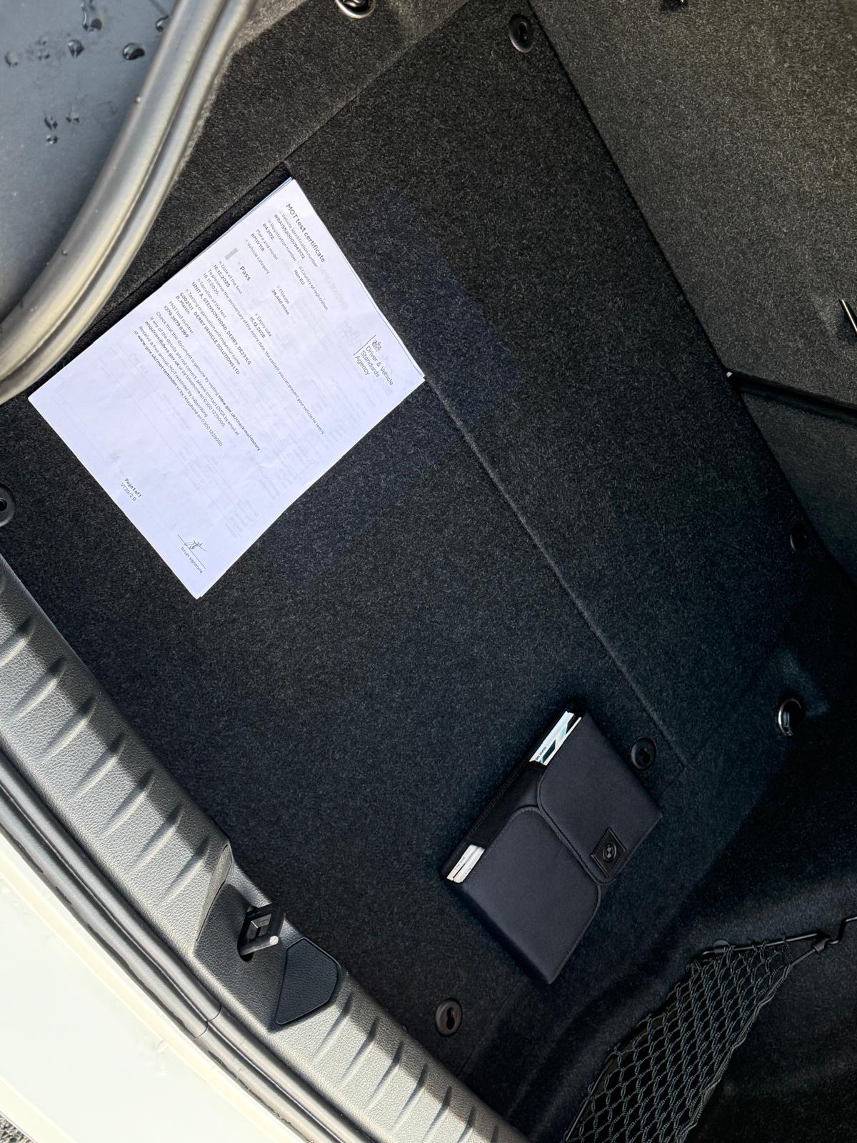 BMW 118d - underside view