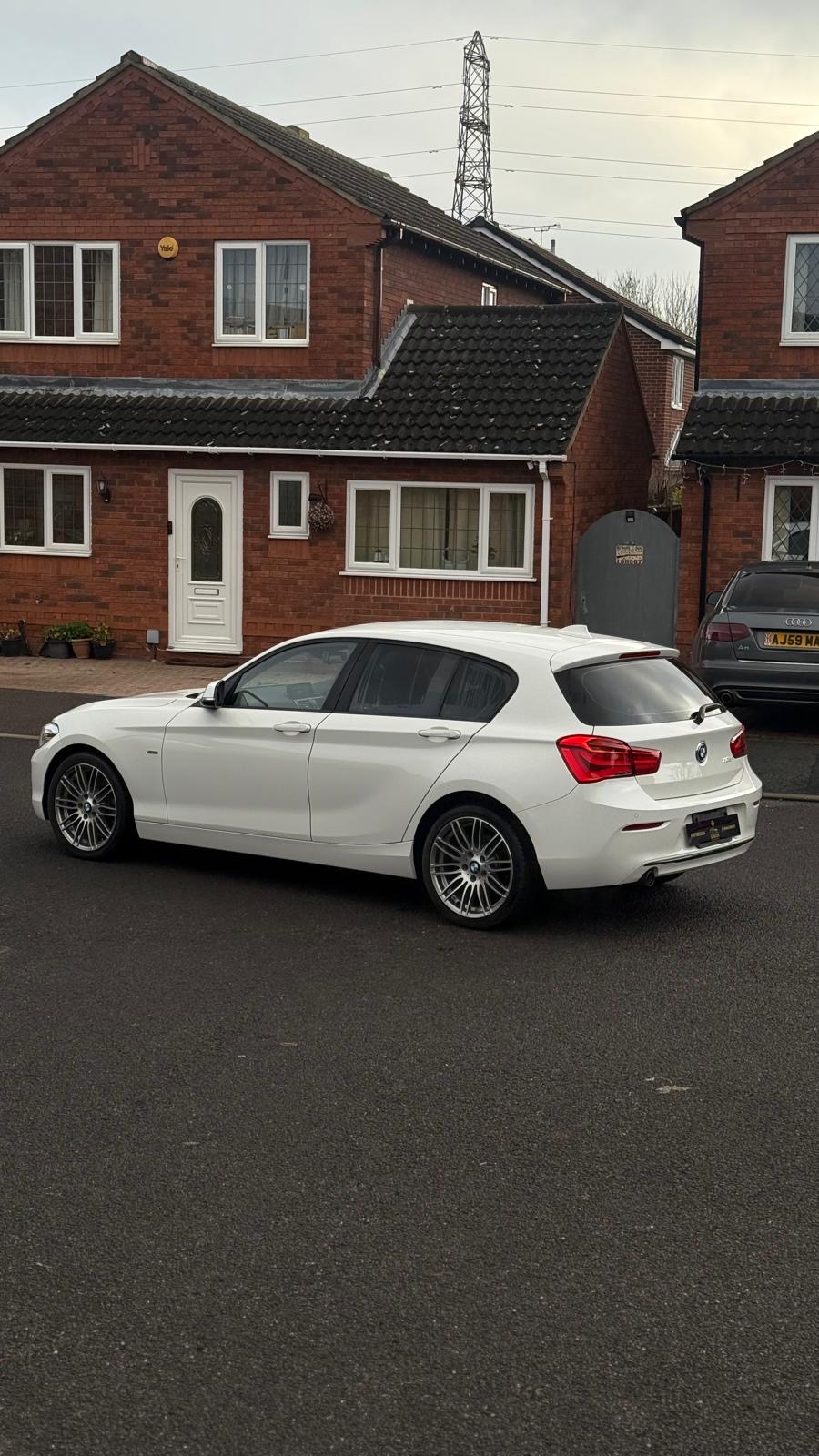 BMW 118d - dashboard